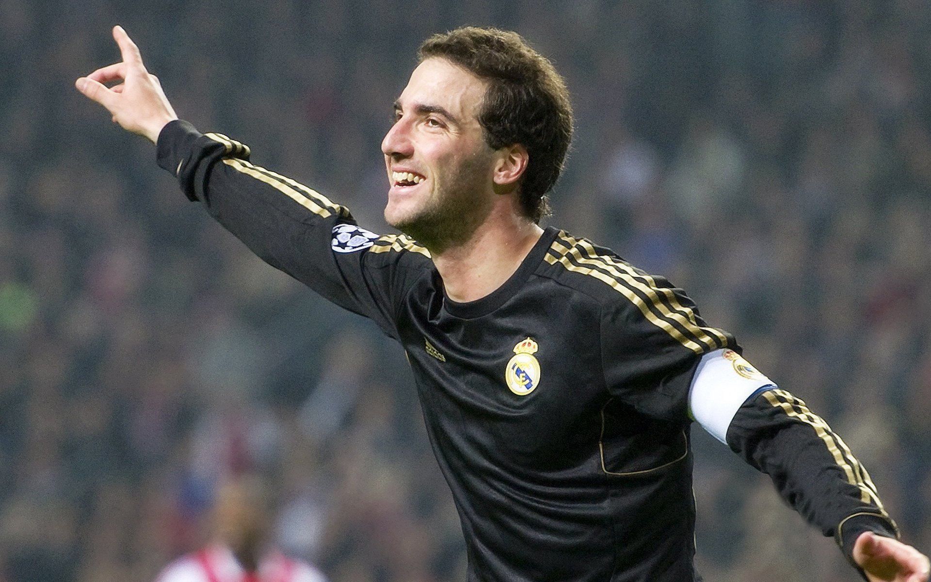 kaiyun-自由式摔跤国际赛，力量与技巧的巅峰对决，自由式摔跤集锦